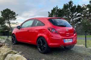 Gh-automobiles-vente-opel corsa rouge11