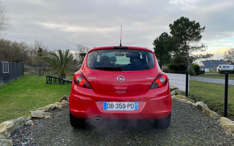 Gh-automobiles-vente-opel corsa rouge9