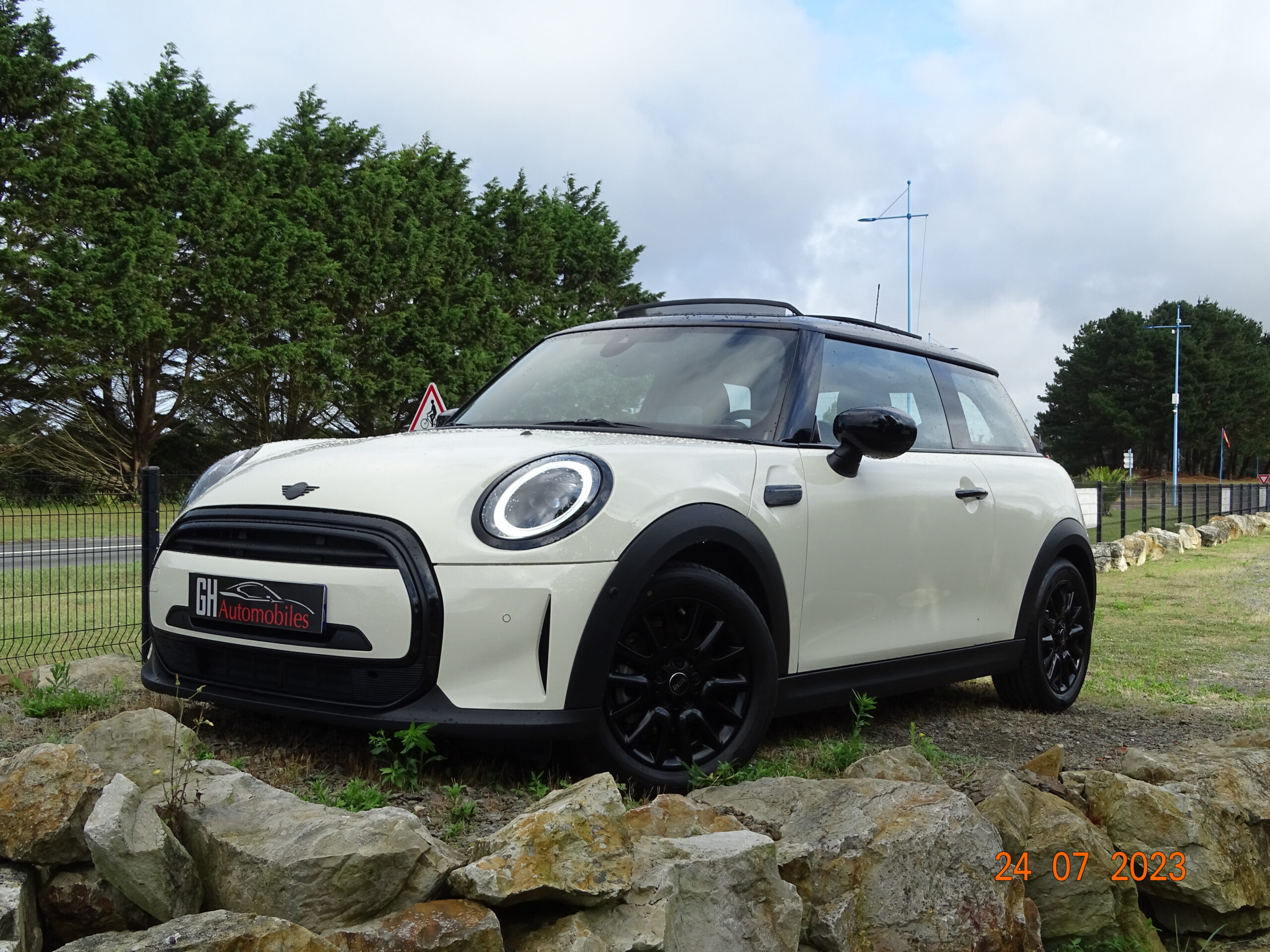 MINI COOPER 136ch EDITION PREMIUM PLUS BVA7 - GH Automobiles